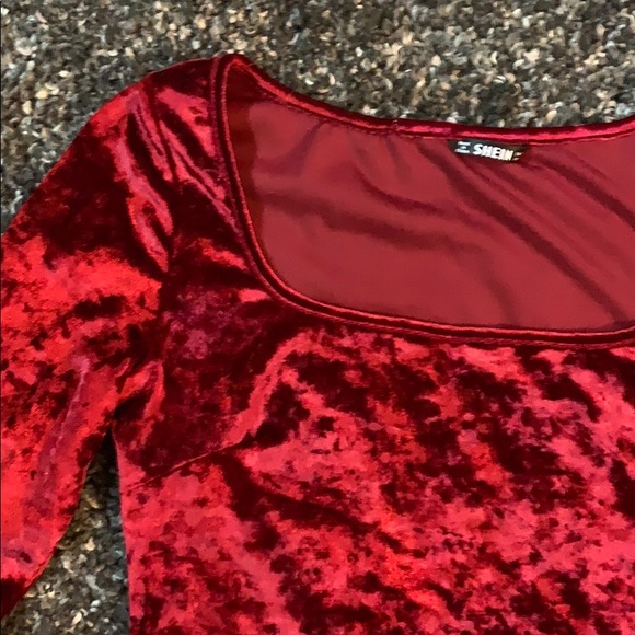 Velvet Red Slim fit Dress - Picture 7 of 7